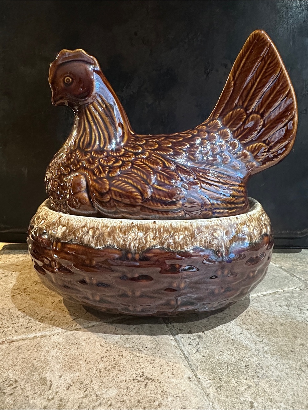 Vtg 1960s MCM Hull Pottery Brown Drip Chicken Hen On Nest Covered Casserole Dish